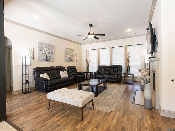 5th image of 33941 Kingfisher St