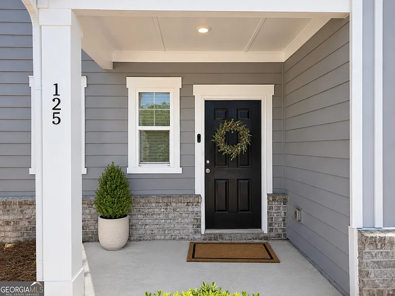 125 Chesapeake Bay Dr N — Photo 2