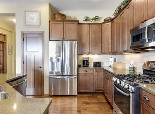 7420 Ranier Ln N, Maple Grove, MN 55311