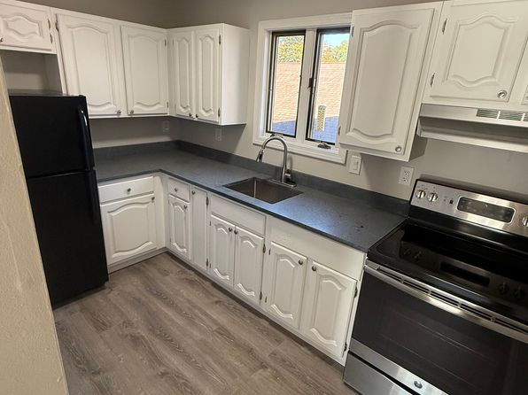 547 Naugatuck Ave #2