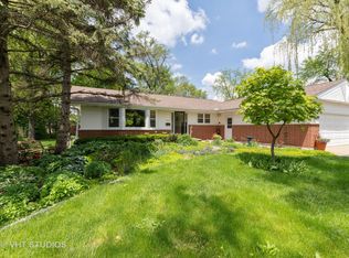 572 Dawn Cir, Grayslake, IL 60030