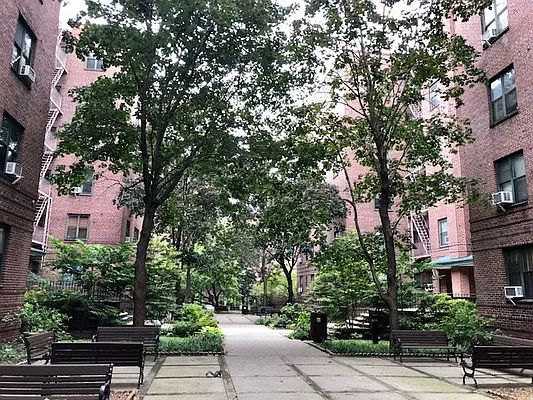 Rented by Mya Realty | media 1