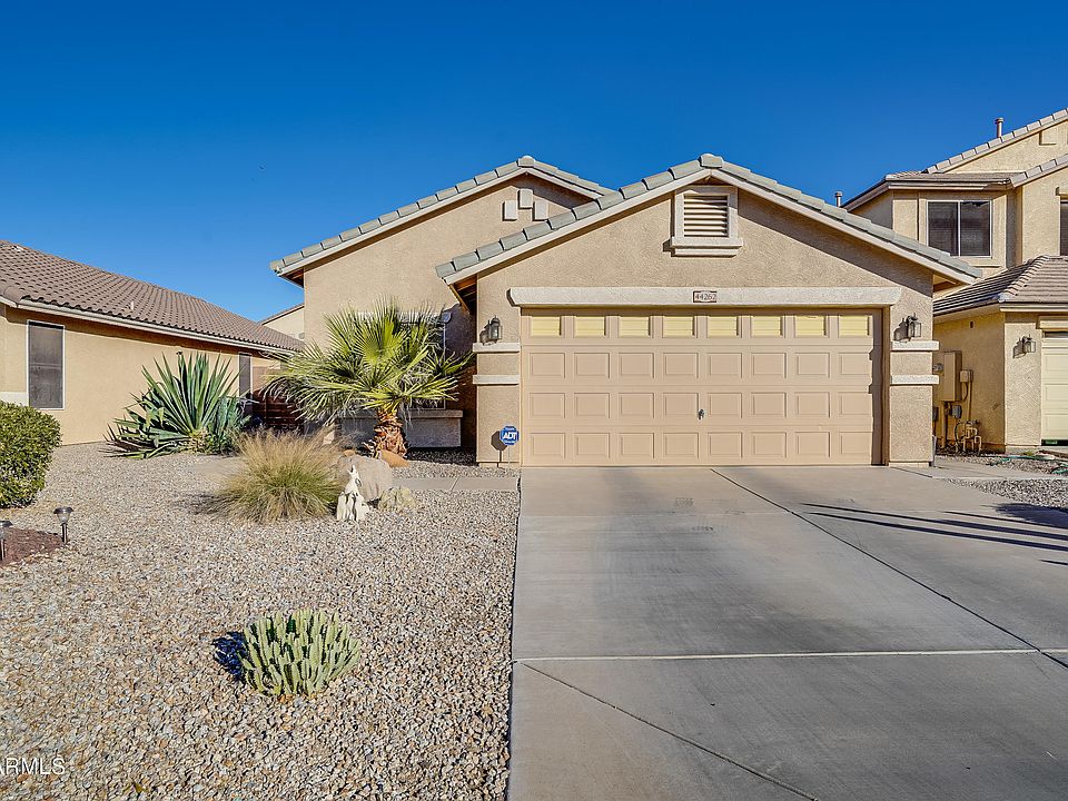 1st image of 44262 W Oster Dr
