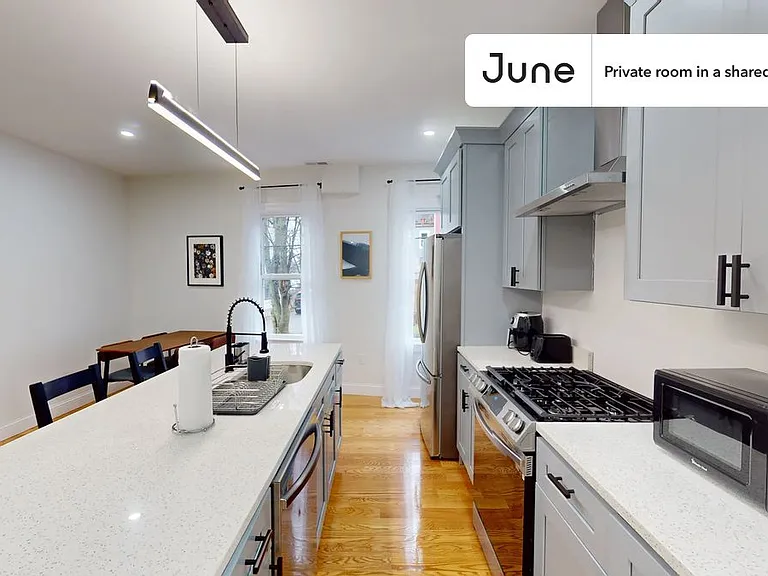 41 Dorr St #D — Photo 4