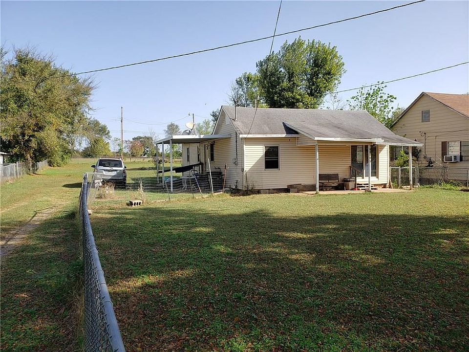 2nd image of 28014 Highway 22