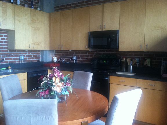 4th image of 1324 Washington Ave APT 400