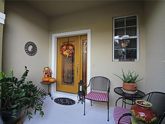3rd image of 660 Venice Pl