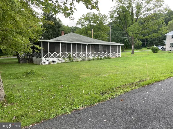 238 Pine Blvd, Orwigsburg, PA 17961