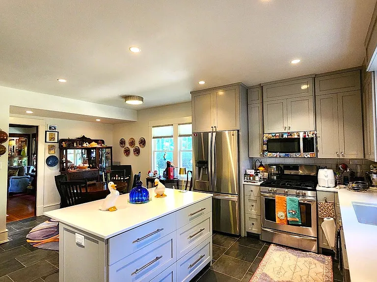 517 S Flood Ave — Photo 15