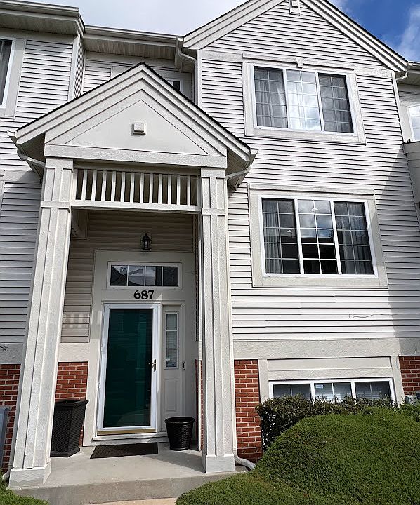 1st image of 687 S Rosehall Ln #687