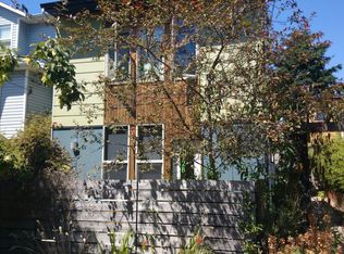 912 NW 51st St #B, Seattle, WA 98107