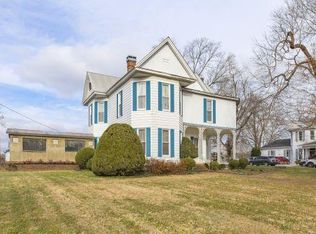 110 W Swan St, Centerville, TN 37033