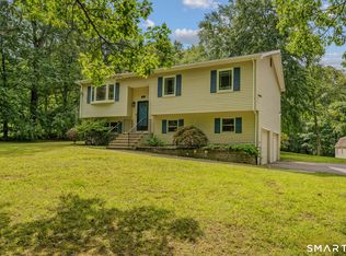 55 Wig Hill Rd, Chester, CT 06412
