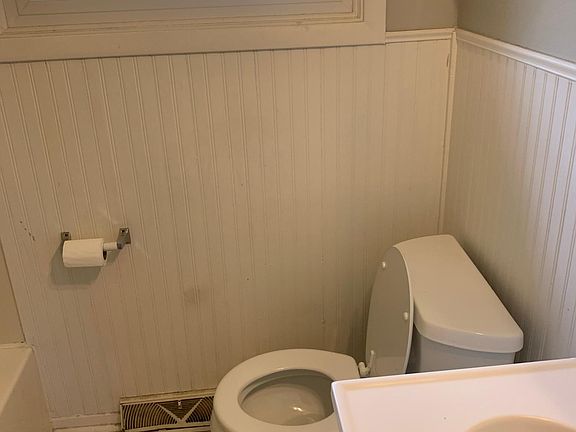 2nd image of 4733 Welcome Ave N #4