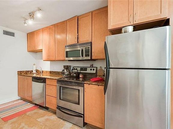 3rd image of 224 6th Ave N APT 9
