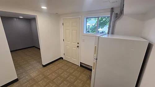 21040 Willamette Dr #3 Photo 1