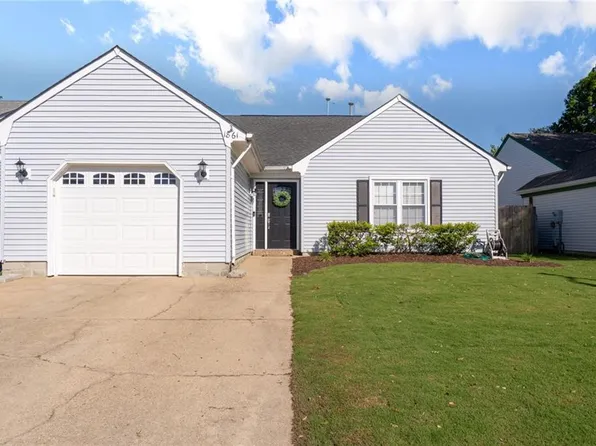 1861 Bernstein Dr, Virginia Beach, VA 23454