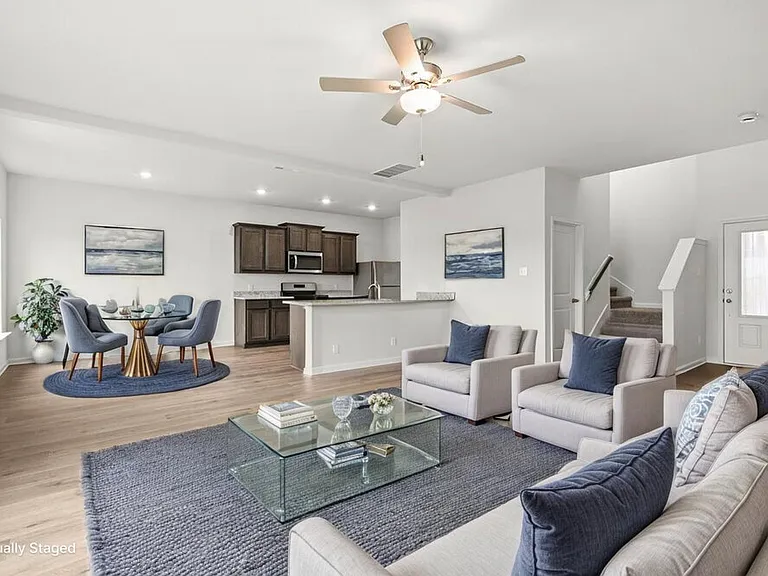 305 Julian Davis Dr — Photo 8