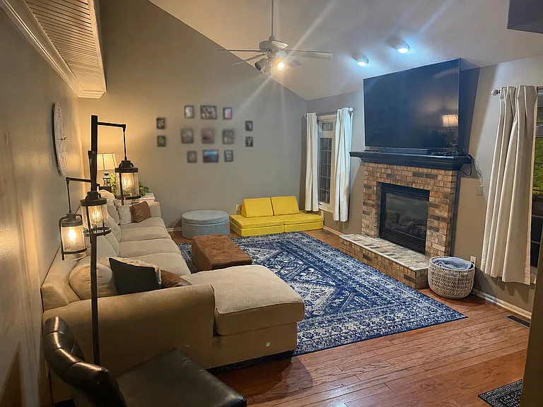 315 Shetland Dr NW — Photo 6