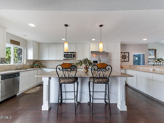 4th image of 3112 W Sierra Dr