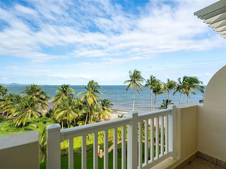 500 Ocean Dr #553 — Photo 16