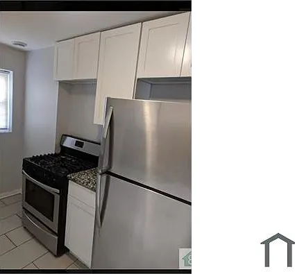 3 bed, $2,133 — Photo 3