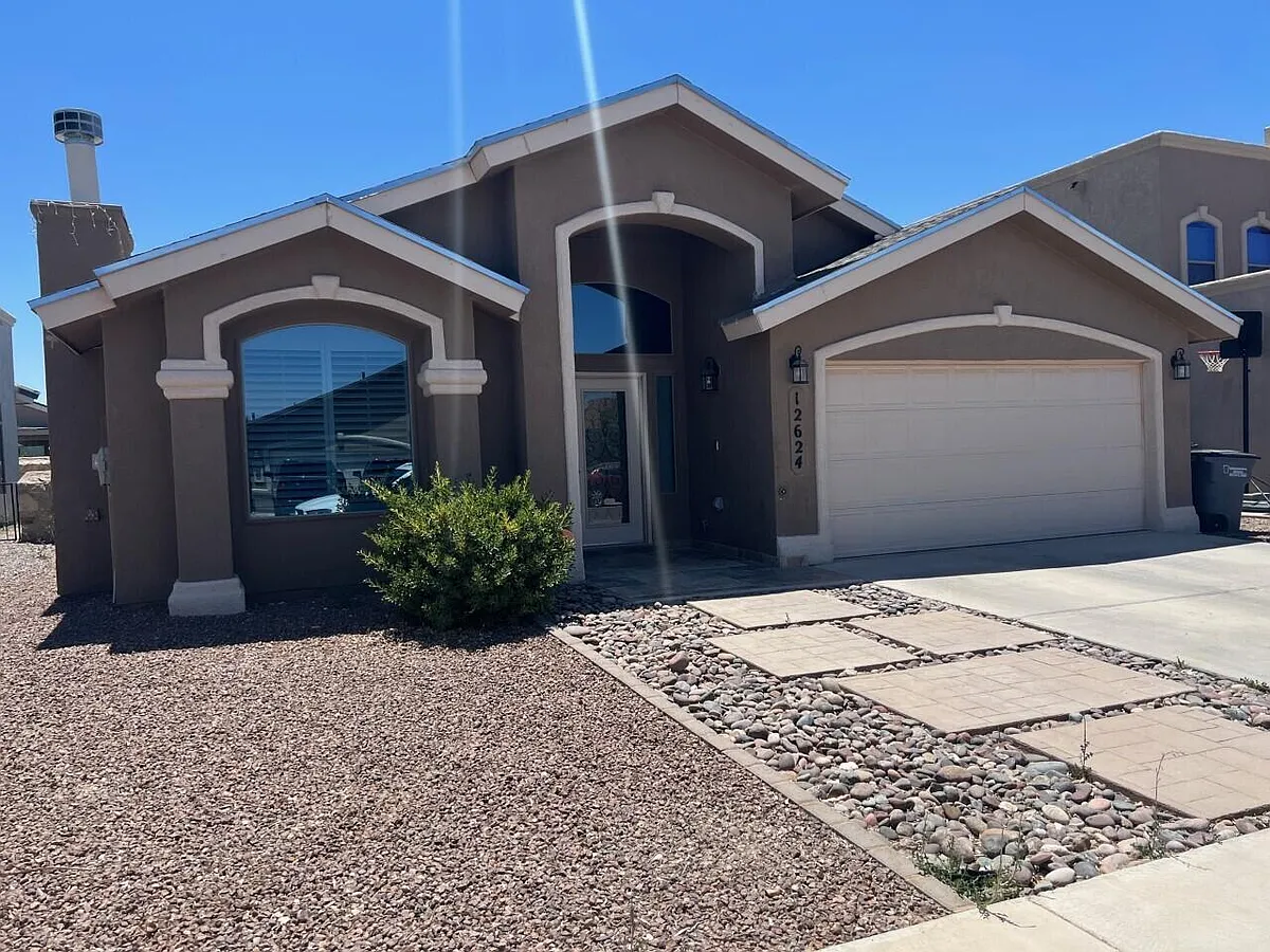 Building Photo - 12624 Paseo Rae Ave
