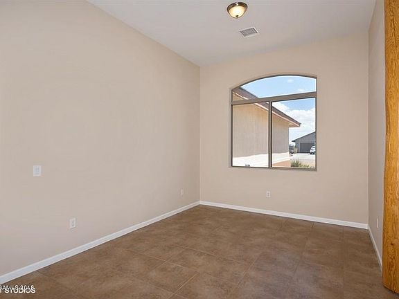 4th image of 5405 E Lantana Dr