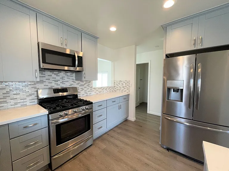 5344 Beachcomber St — Photo 12