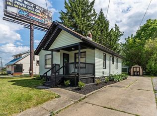 2232 Youngstown Rd SE, Warren, OH 44484