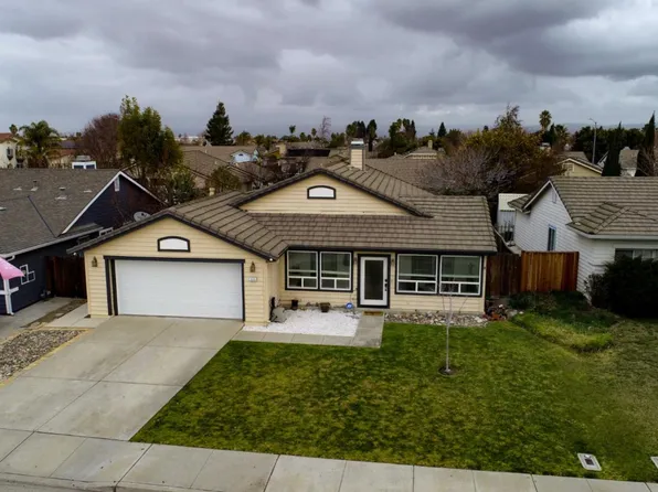 630 Liege Dr, Hollister, CA 95023