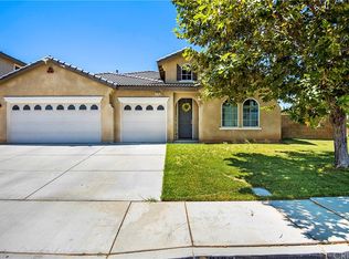 3102 Club Rancho Dr, Palmdale, CA 93551