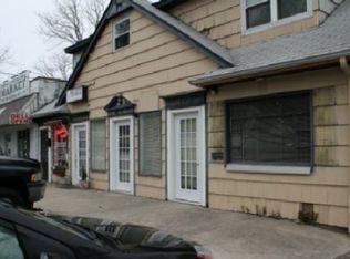 87A N Country Rd, Miller Place, NY 11764