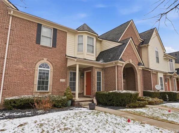 45645 Graystone Ln, Canton, MI 48187