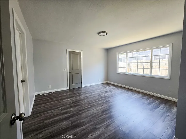 6624 Gross Ave — Photo 6