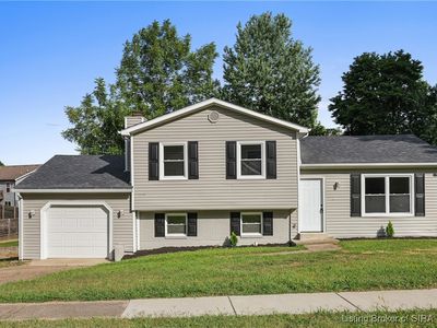 2006 Snyder Drive, Jeffersonville, IN, 47130