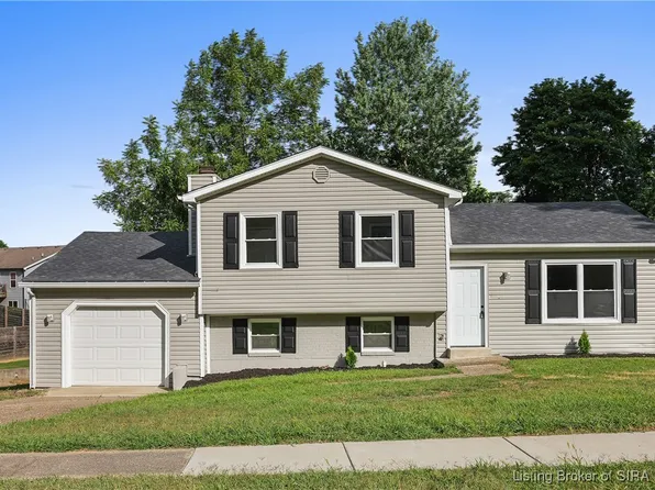 2006 Snyder Drive, Jeffersonville, IN 47130