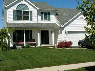 9171 Cedar Ridge Ln, Temperance, MI 48182