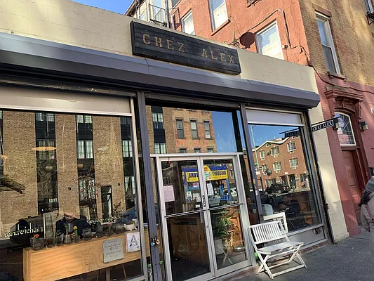 Rented by Compass | media 63