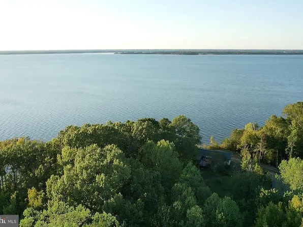 Arthur Rd, King George, VA 22485