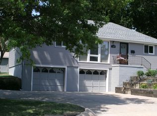 7920 State St, Ralston, NE 68127