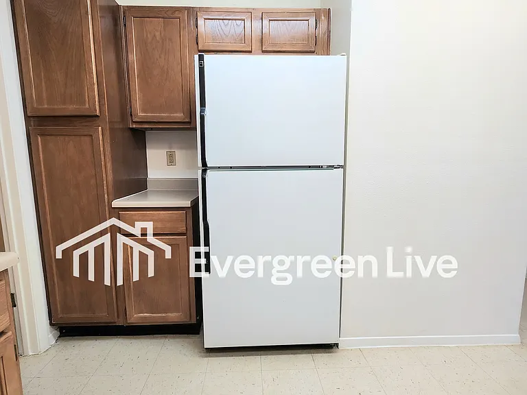 224 Raven Dr — Photo 9