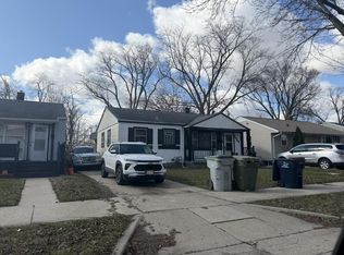 2927 West Carmen AVENUE, Milwaukee, WI
