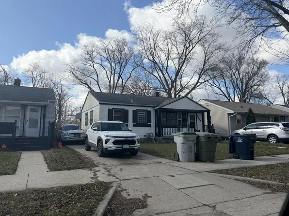 2927 West Carmen AVENUE, Milwaukee, WI 53209