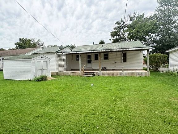 2nd image of 206 Airport Rd