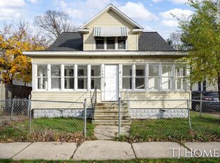 1682 Pine St, Muskegon, MI