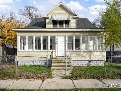 1682 Pine St, Muskegon, MI, 49442