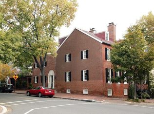 1301 28th St NW, Washington, DC 20007