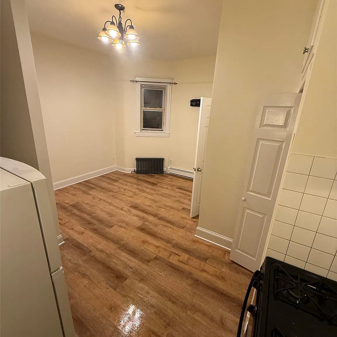 180 Willow St — Photo 4