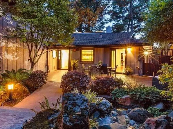 6261 Melville Drive, Oakland, CA 94611